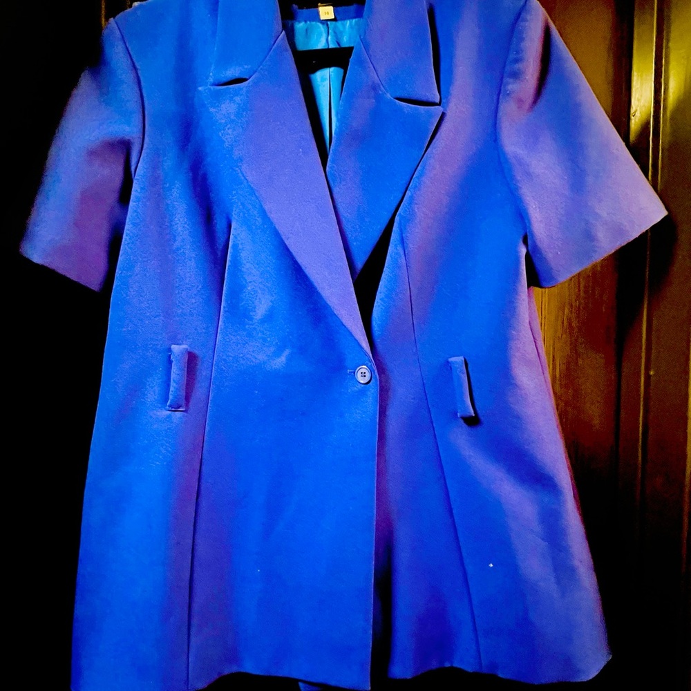 Elegant Royal Blue Short Sleeve Blazer